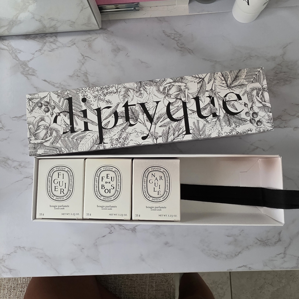 diptyque Black & White Text-Panel Gift Box